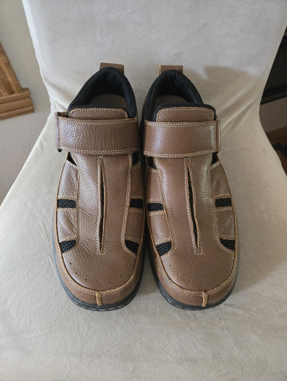 Orthofeet Melbourne Men's Size 13 Brown Leather Fisherman Sandal Shoes